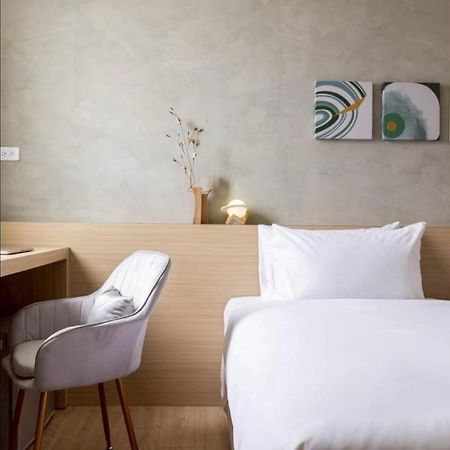 P Inn Тайнань Экстерьер фото