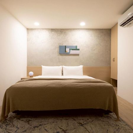 P Inn Тайнань Экстерьер фото