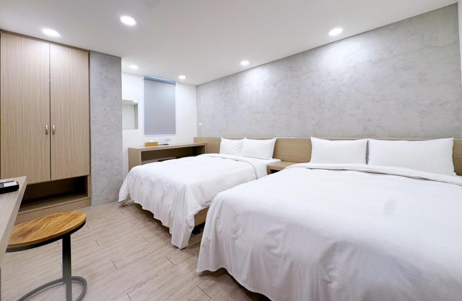 P Inn Тайнань Экстерьер фото
